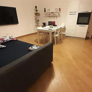 Interno5 Appartamento Bari