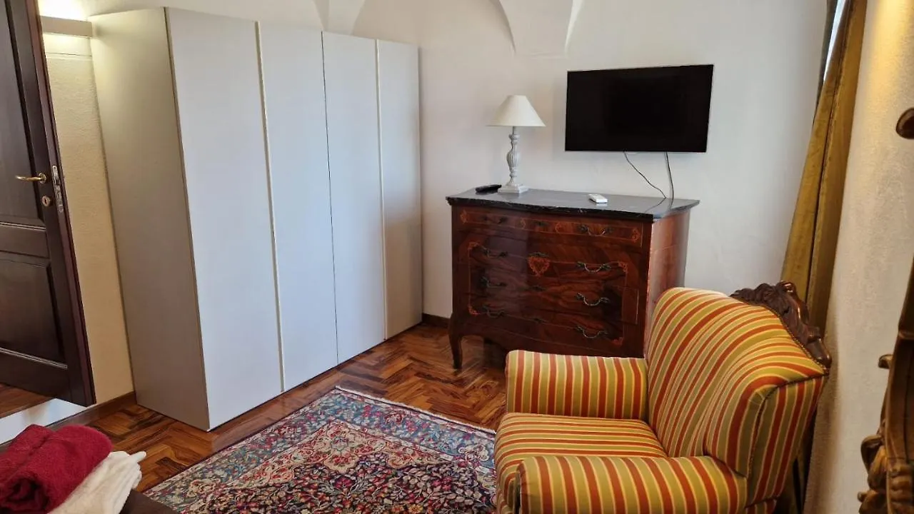 Apartment Maison Paradiso: Charme E Relax A Pietra Ligure