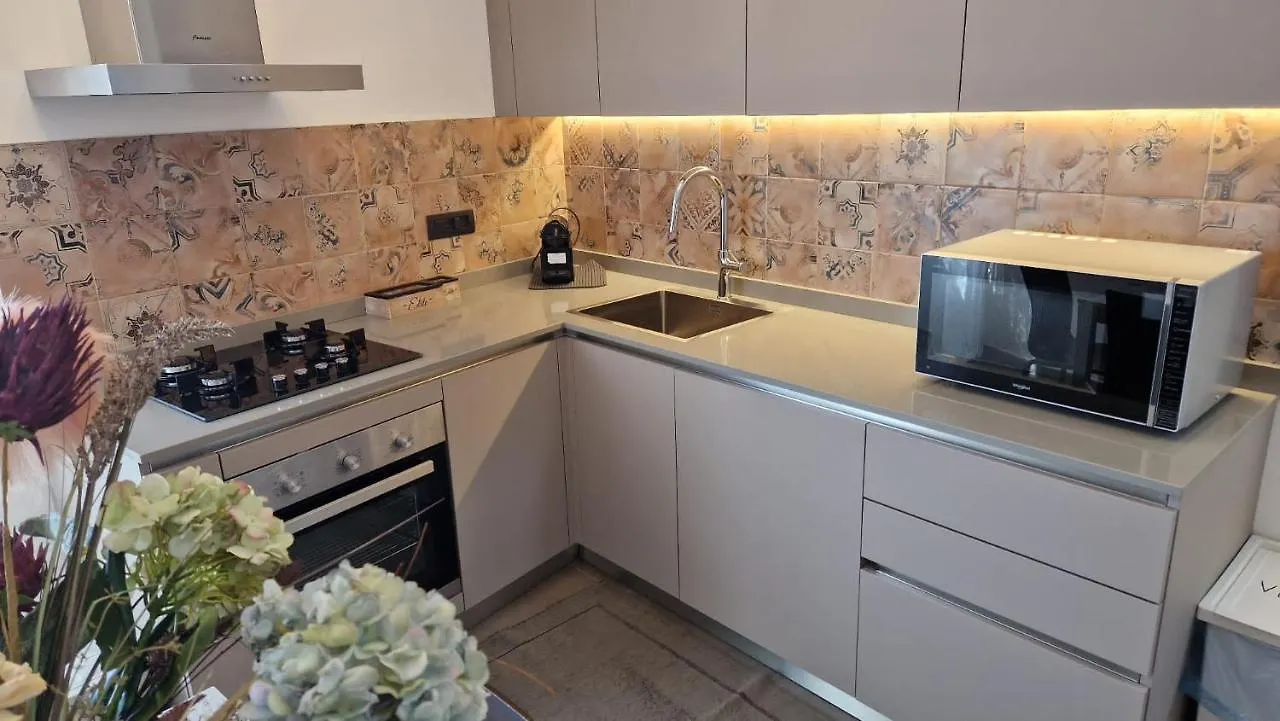 Maison Paradiso: Charme E Relax A Pietra Ligure Apartment