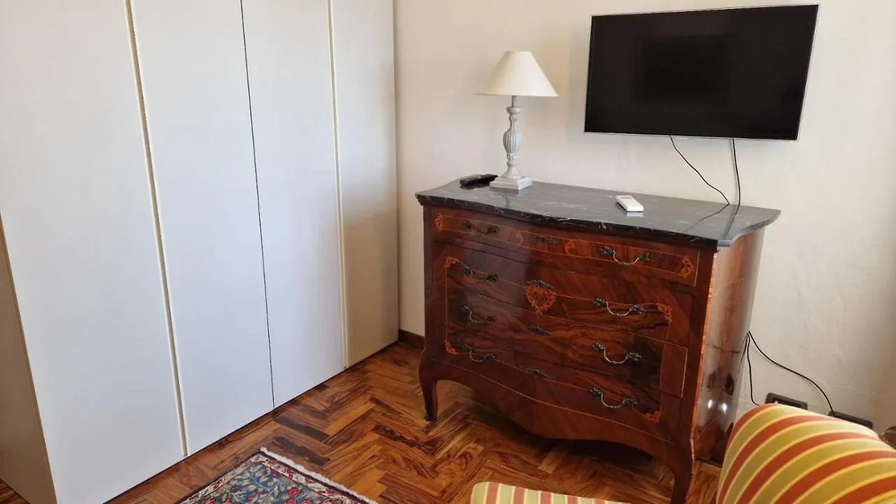 Maison Paradiso: Charme E Relax A Pietra Ligure 0*,
