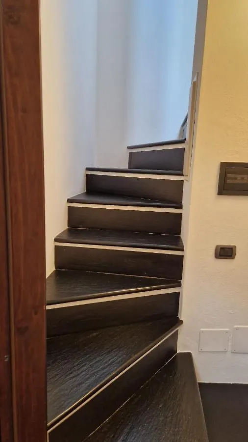 Maison Paradiso: Charme E Relax A Pietra Ligure Apartment
